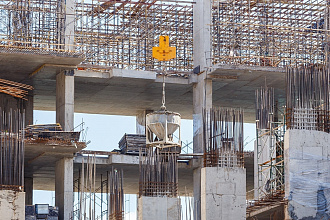 подъем бетона бадьей на этаж